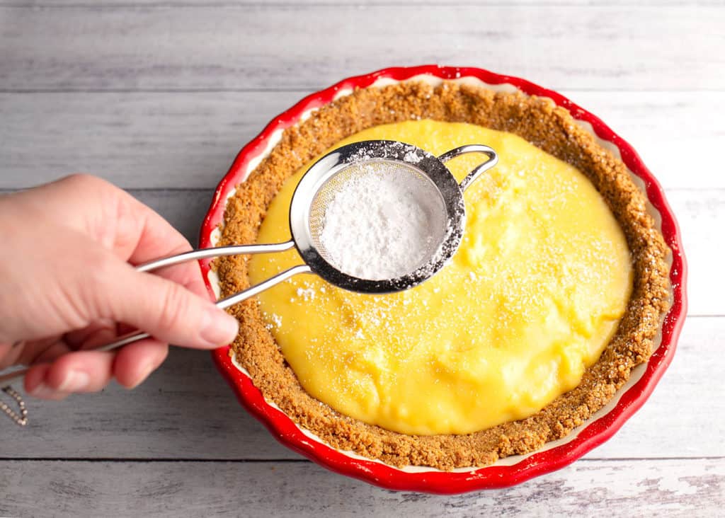 Custard in the crust sprinkled with sugar