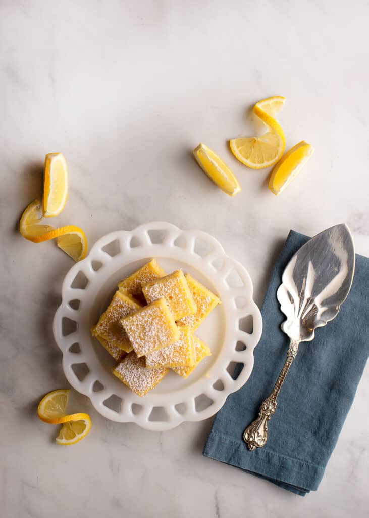 Old-Fashioned Lemon Bars on a serving tray