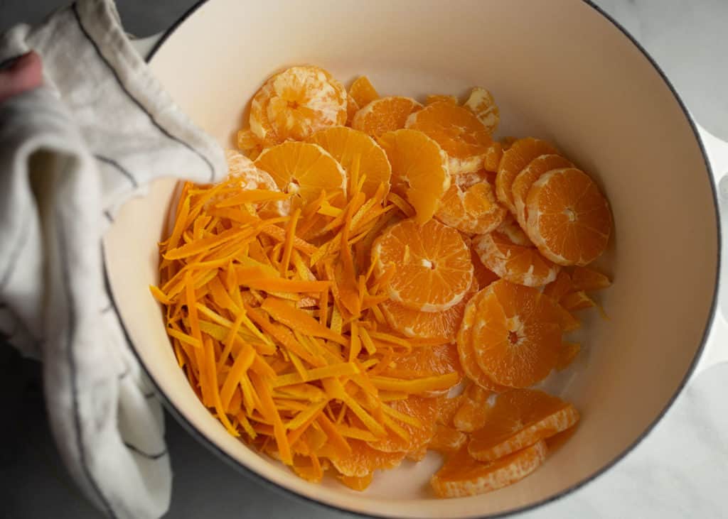 Orange peel and slices in the pot