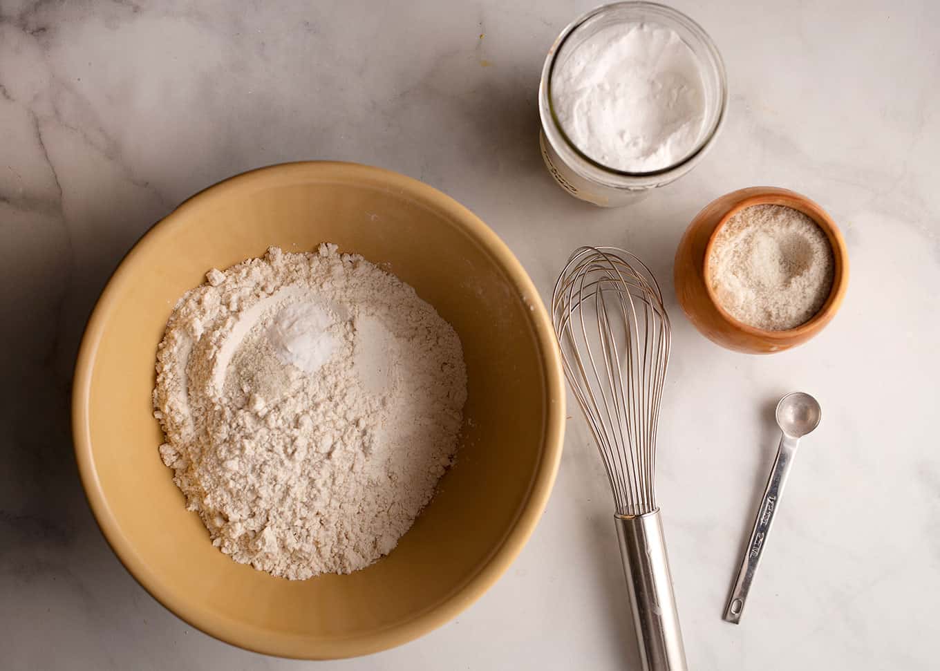 Flour, salt, and baking powder for the cake